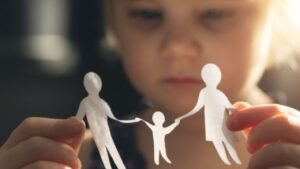 Leia mais sobre o artigo Guarda Compartilhada: A Igualdade que Só Existe no Papel